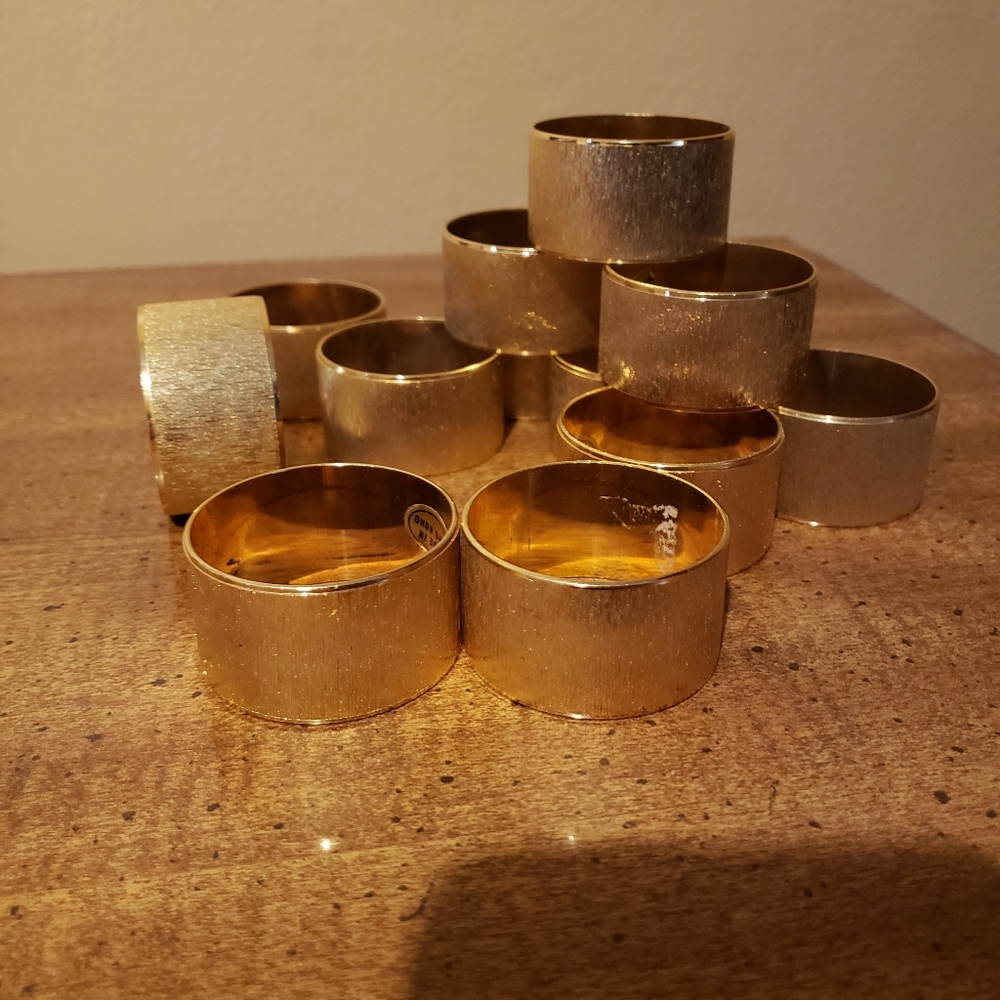 Brushed Gold Napkin Rings